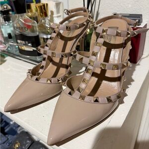 Valentino Nude Rockstud Heels